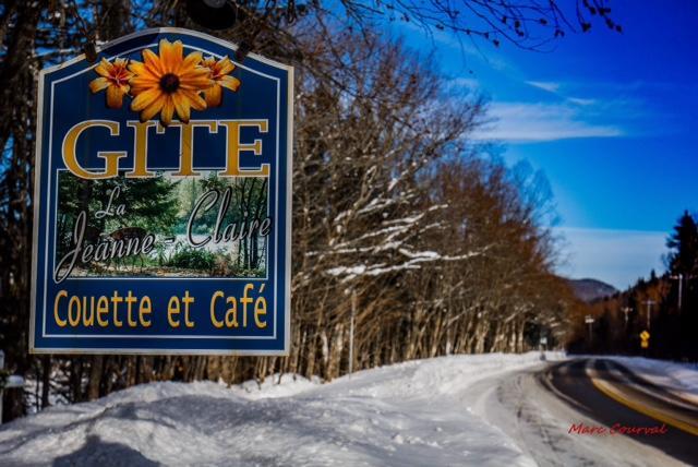 Gite La Jeanne-Claire Couette & Cafe Saint-Gabriel-De-Valcartier Exterior photo